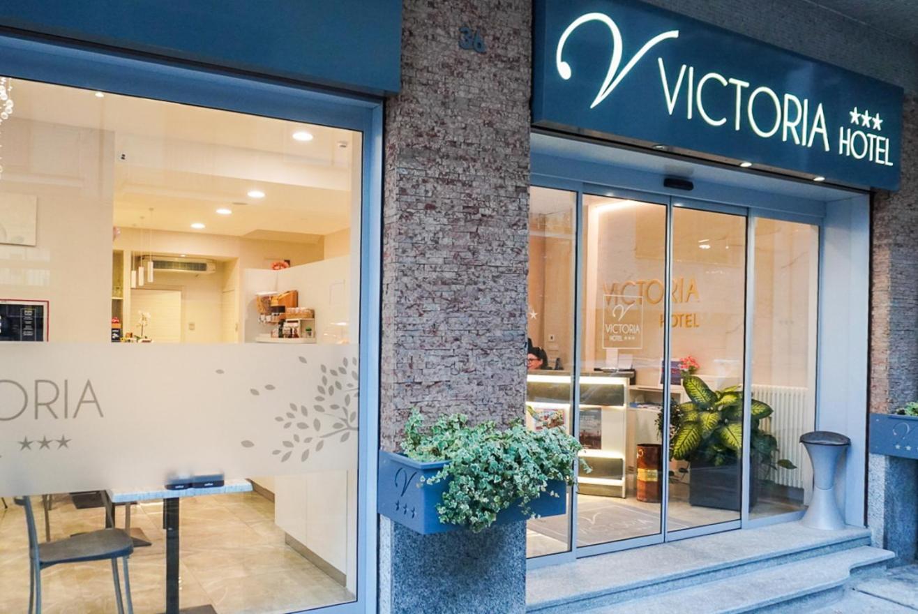 Hotel Victoria Cuneo Exteriör bild